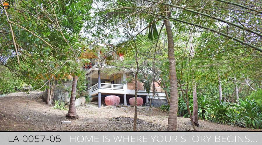 Big spacious house in a stylish design with sea view for Sale in Lamai